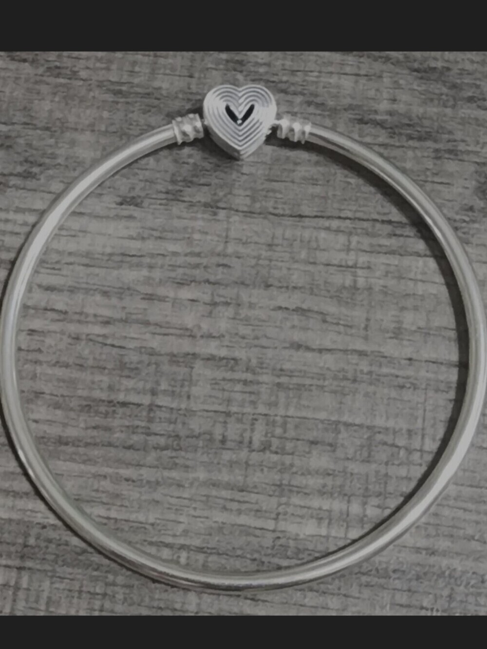 Authentic Pandora Radiating Heart Clasp Bangle Sterling silver - Picture 4 of 10